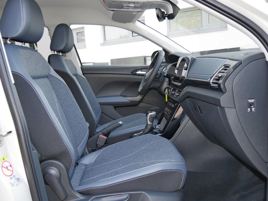 Fahrzeugabbildung Volkswagen T-Cross 1.0 TSI Style AHK Kamera ACC AppConnect