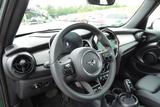 MINI Cooper Mini Yours Trim 5trg. Panoramadach Leder - MINI Cooper mit Benzin-Antrieb