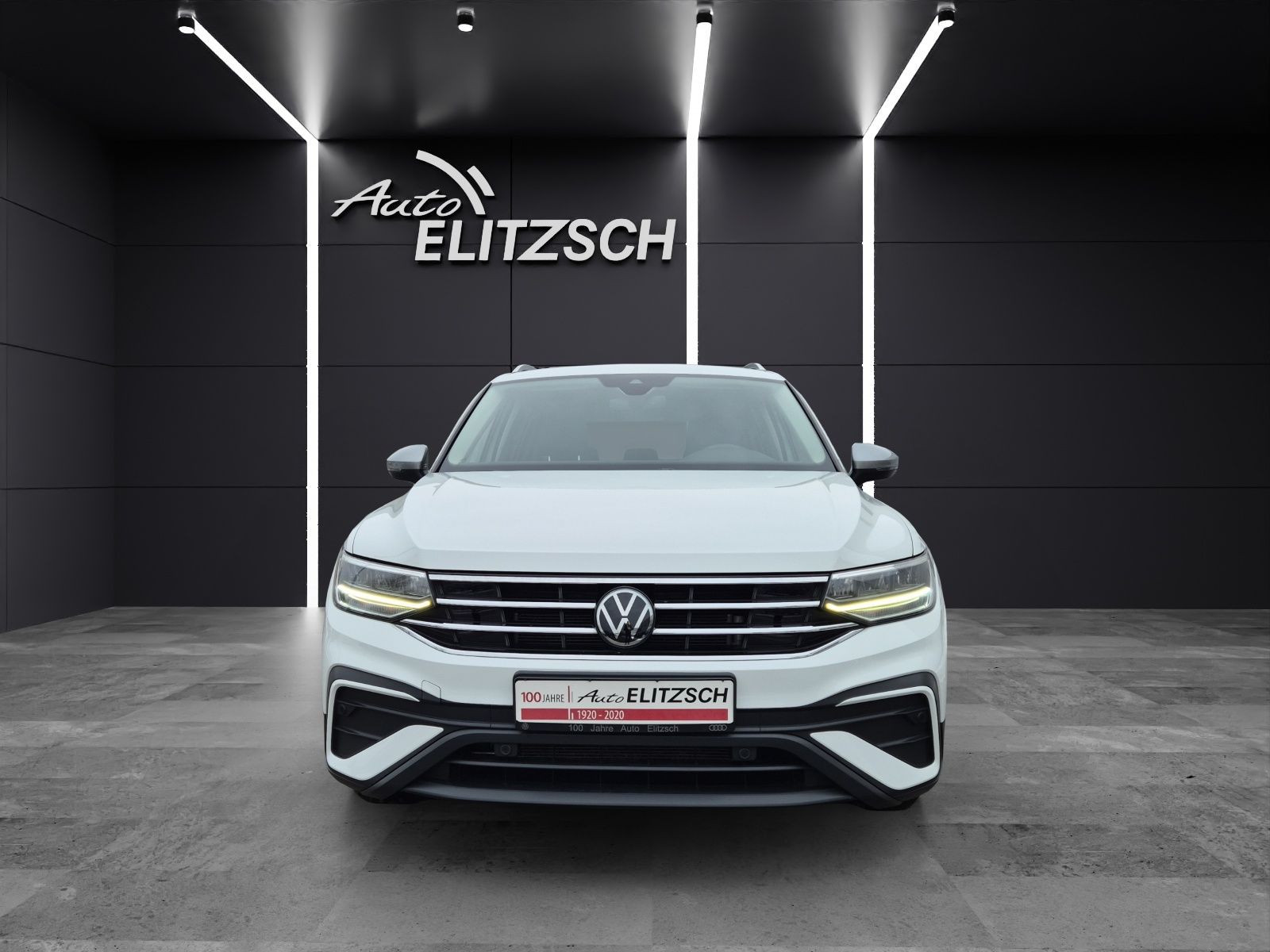 Fahrzeugabbildung Volkswagen Tiguan Allspace TDI LED AHK Navi AID ACC SHZ 18"