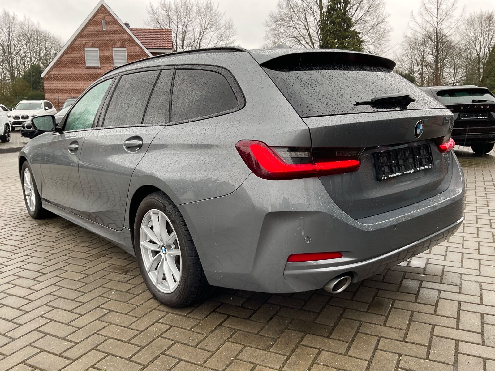 Fahrzeugabbildung BMW 318d Touring,Carplay,Keyless,Ambiente,Sitzheizun
