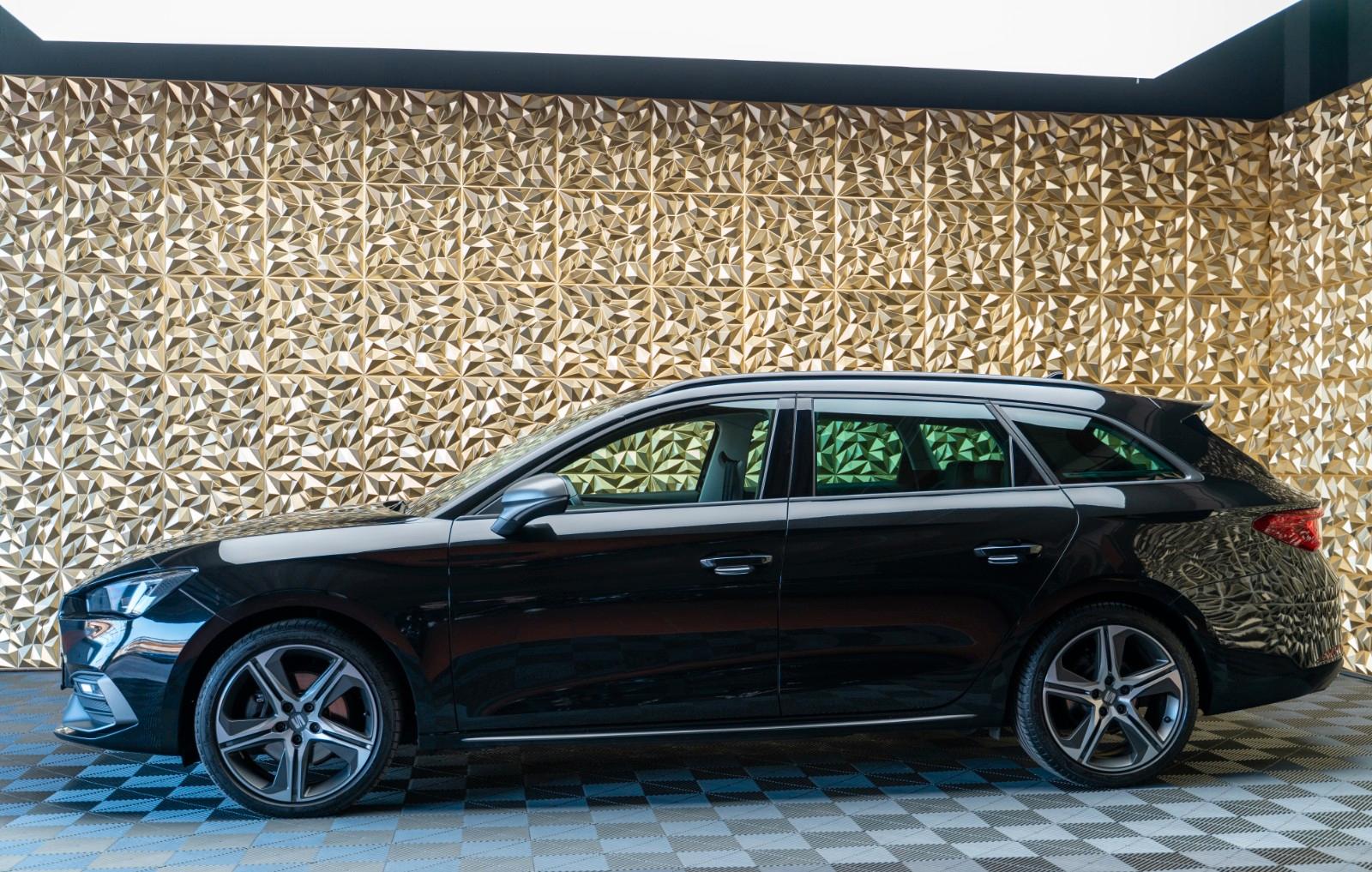 Seat Leon Sportstourer FR Plus 2.0 TDI|ACC|CARPLAY