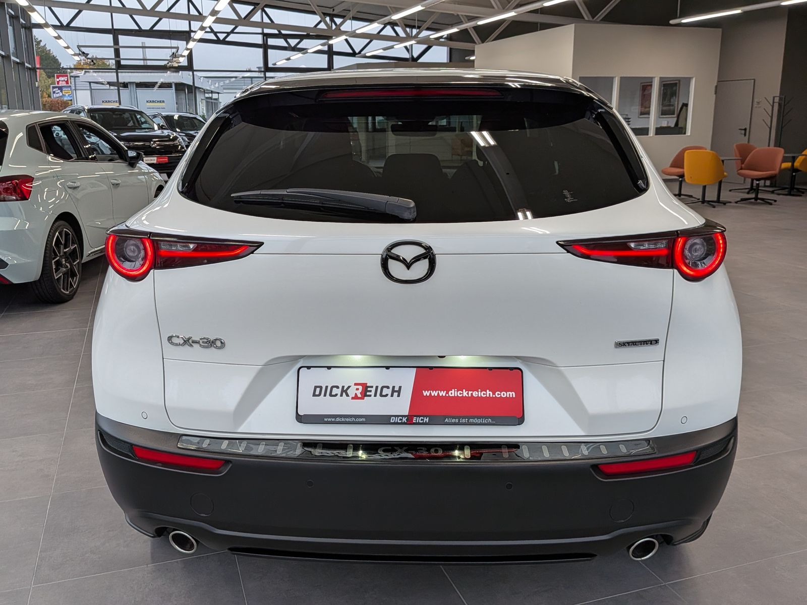 Fahrzeugabbildung Mazda CX-30 Selection 2WD LED Design ACC BOSE HUD CAM