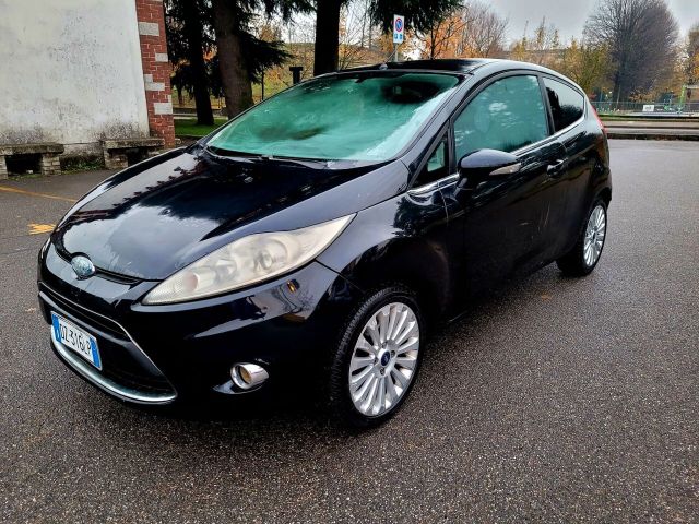 Ford Fiesta 1.2 BENZINA ADATTA A NEOPATENTATI