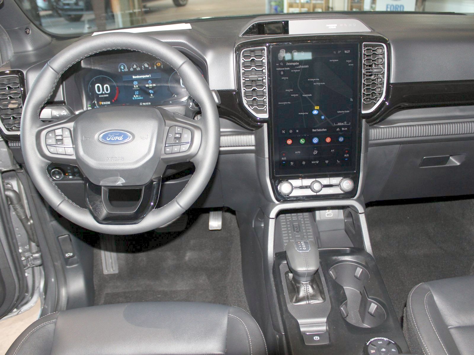 Fahrzeugabbildung Ford Ranger Plug-in-Hybrid Limited e-4WD Doppelkabine