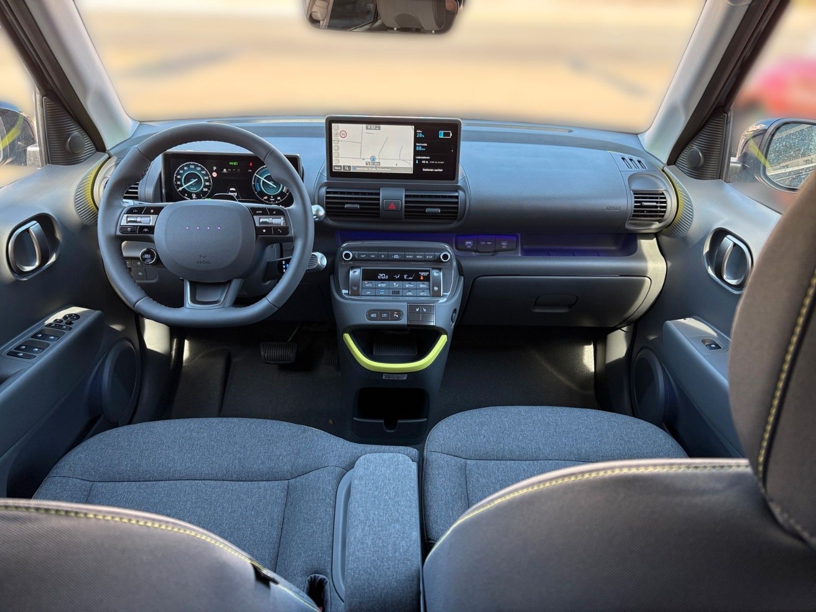 Fahrzeugabbildung Hyundai INSTER Cross