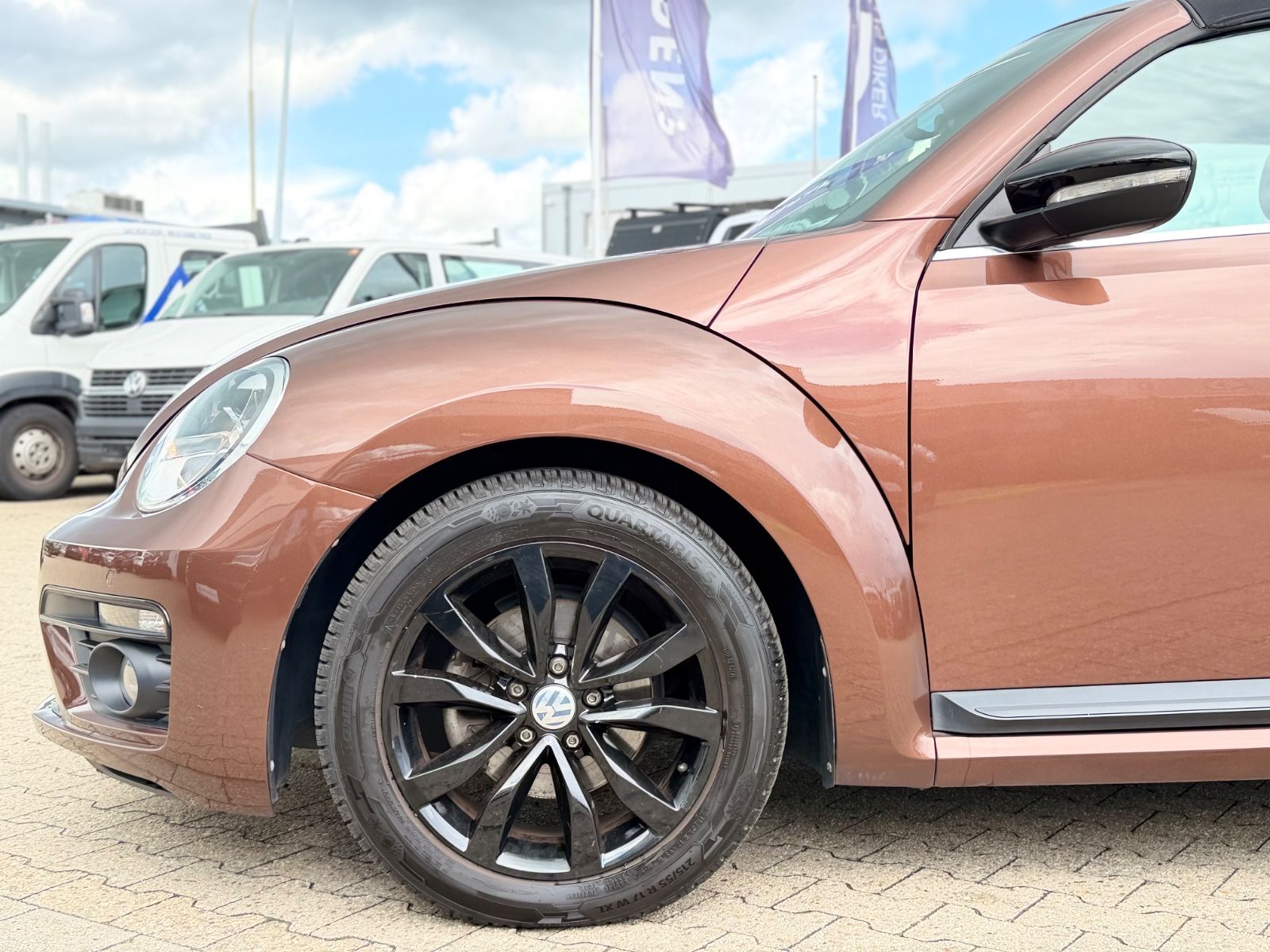 Volkswagen Beetle Cabriolet Design-Paket Black Style foto 9