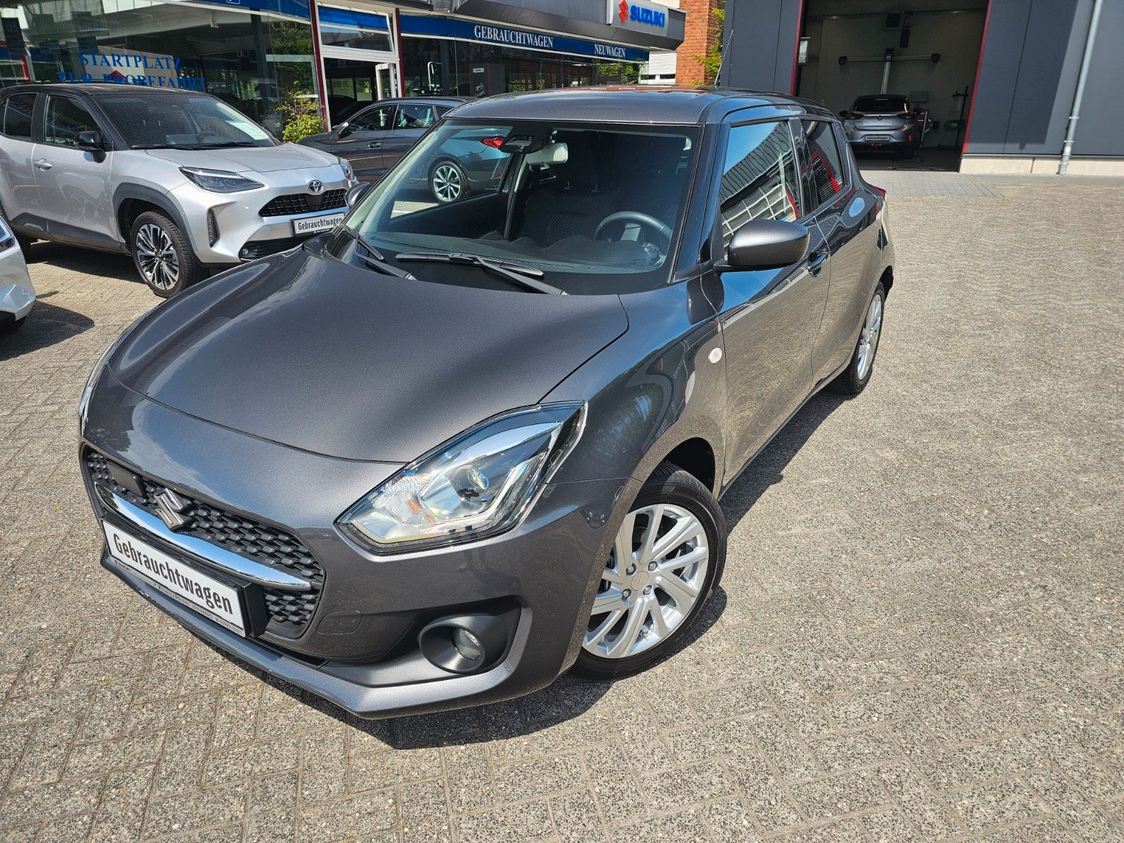 SUZUKI Swift