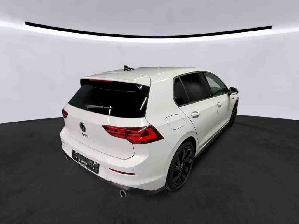 Volkswagen Golf - Bild 12