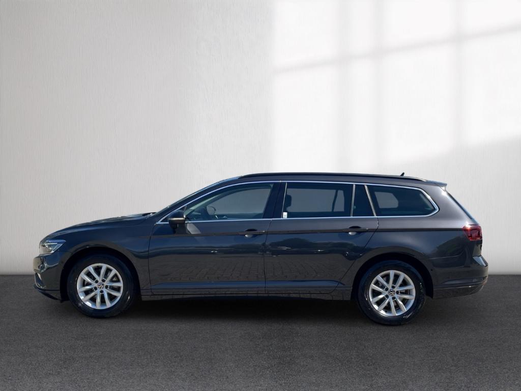Volkswagen Passat Variant TDI DSG Busines AHK IQ.LIGHT RKam