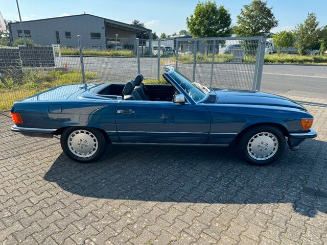 Mercedes-Benz SL 300/300SL/R107