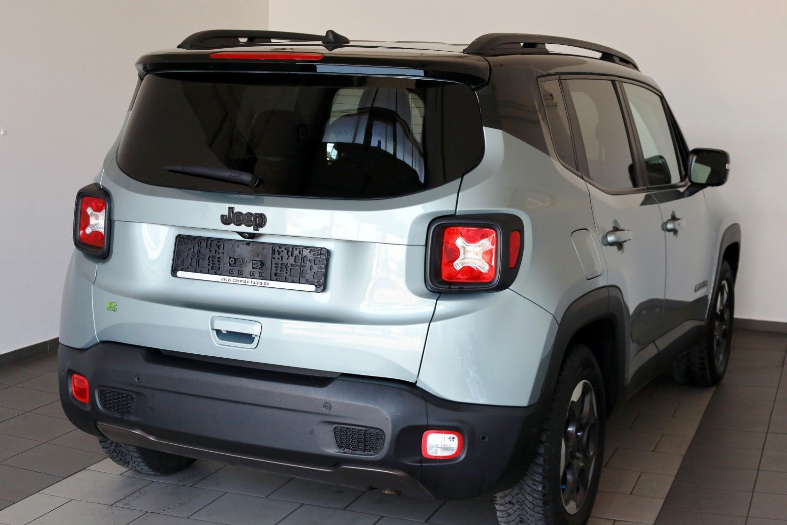 Fahrzeugabbildung Jeep Renegade Longitude Mild-Hybrid FWD, Kamera