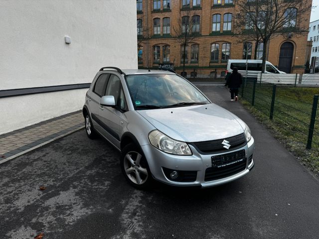 Suzuki SX4 Streetline Club