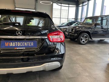 Mercedes-Benz GLA 180 *Kamera*PDC*Navi*Klima*Tempomat*