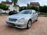Mercedes-Benz C 180 COUPE   TÜV NEU - Mercedes-Benz C 180 aus 2001