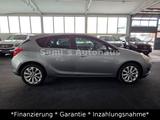 Opel Astra J Lim. 5-trg. 150 Jahre Opel - Opel Astra mit Benzin-Antrieb: Jahre 150