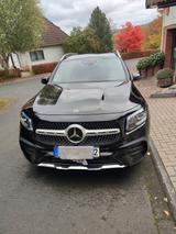 Mercedes-Benz Gepflegter Mercedes GLB 250 mit Anhängerku... - Mercedes-Benz GLB 250 von privat