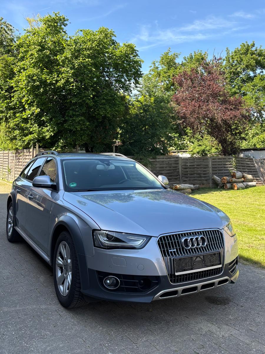 Audi A4 Allroad quattro 2.0 TDI - Navi - AHK -