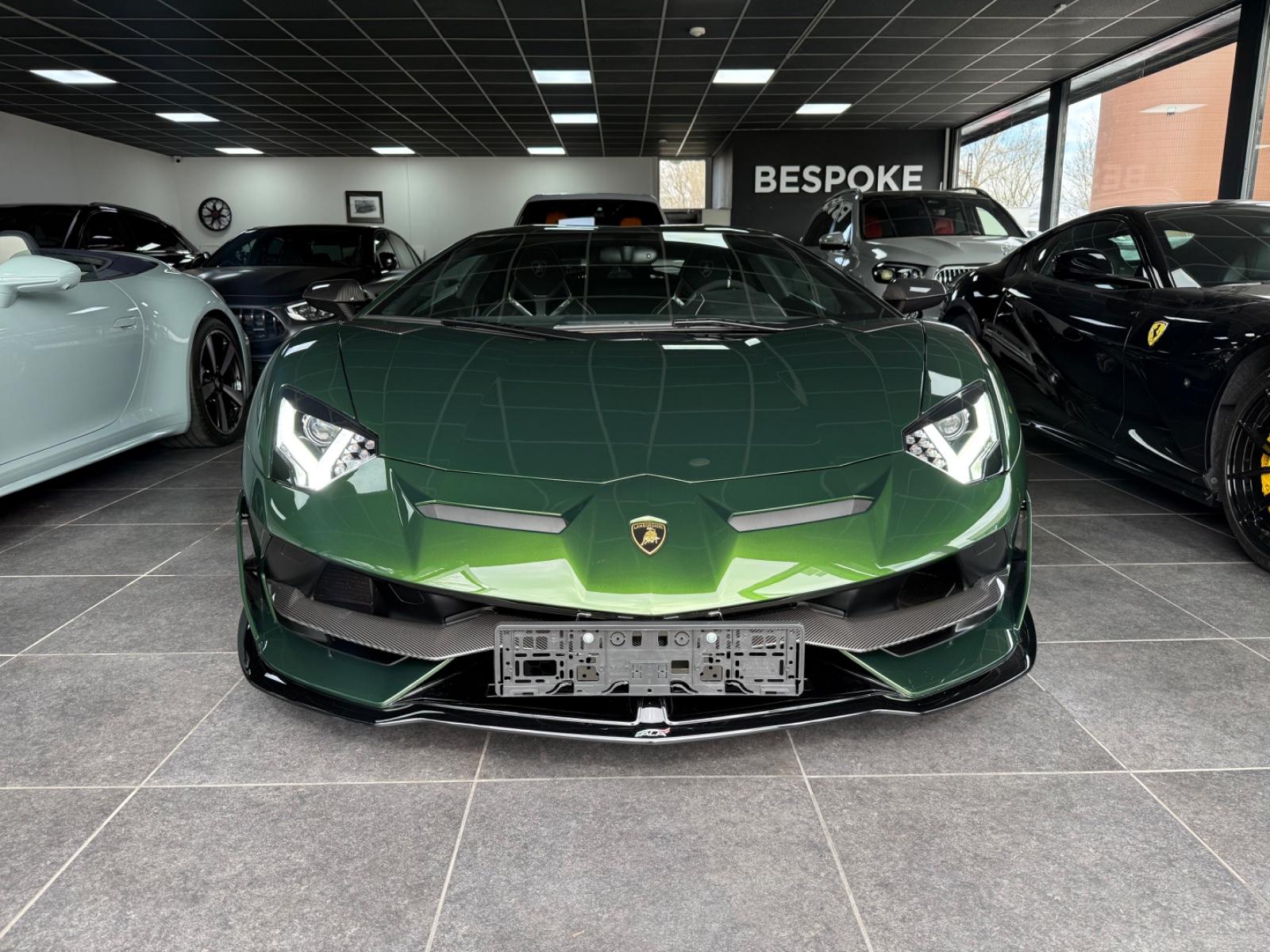 Lamborghini Aventador SVJ AD Personam- Capristo-Shiny Carbon