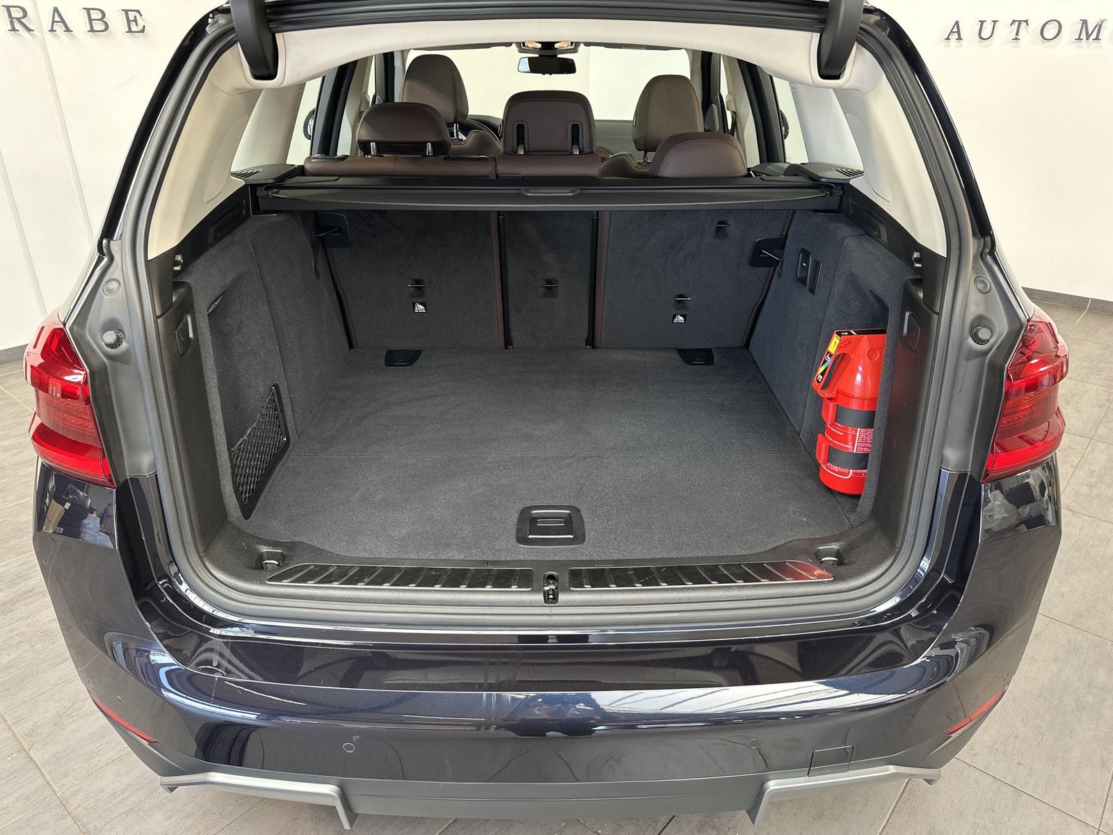 Fahrzeugabbildung BMW iX3 Impressive NAV+LED+H&K+360°+HEAD-UP+20ZO+1HD