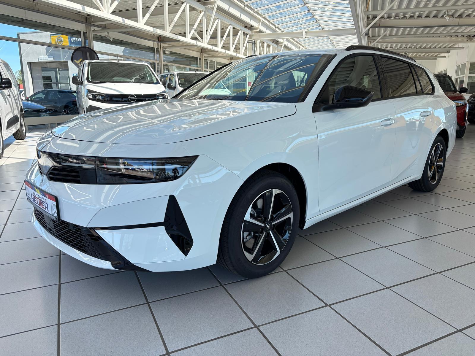 Opel Astra L Sports Tourer Edition 1,5D AT-8
