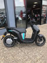 Yamaha NEO's                 Elektro/ Testroller/  MY22 - Yamaha Motorräder in Mannheim