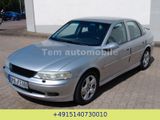 Opel Vectra 1.6 16V Selection Comfort - Opel Vectra: Leder