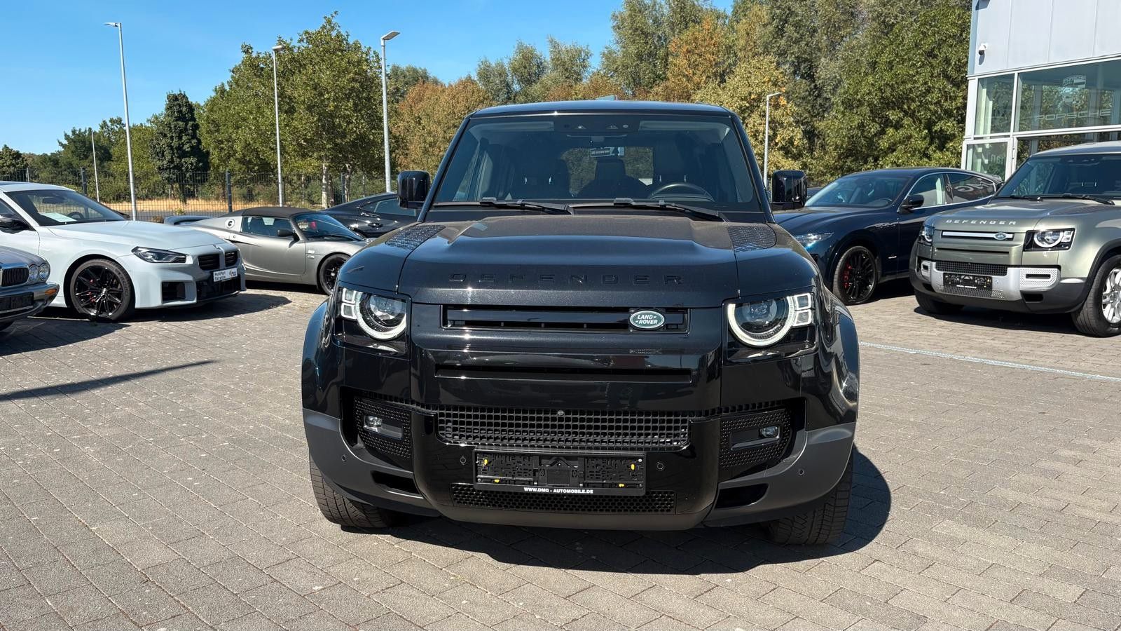 Fahrzeugabbildung Land Rover Defender 110 SE