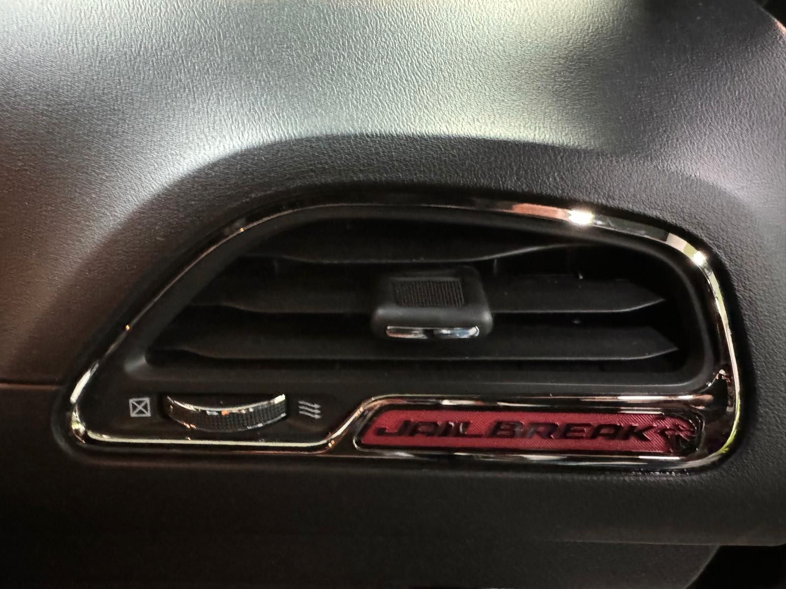 Fahrzeugabbildung Dodge CHALLENGER HELLCAT JAILBREAK -LAST CALL-CARBON