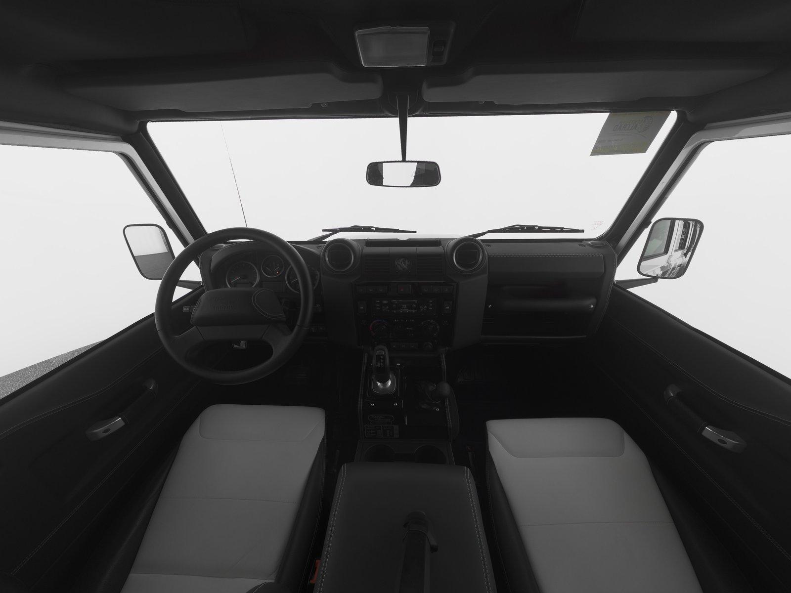 Land Rover Defender Works V8 Trophy II 1 of 25