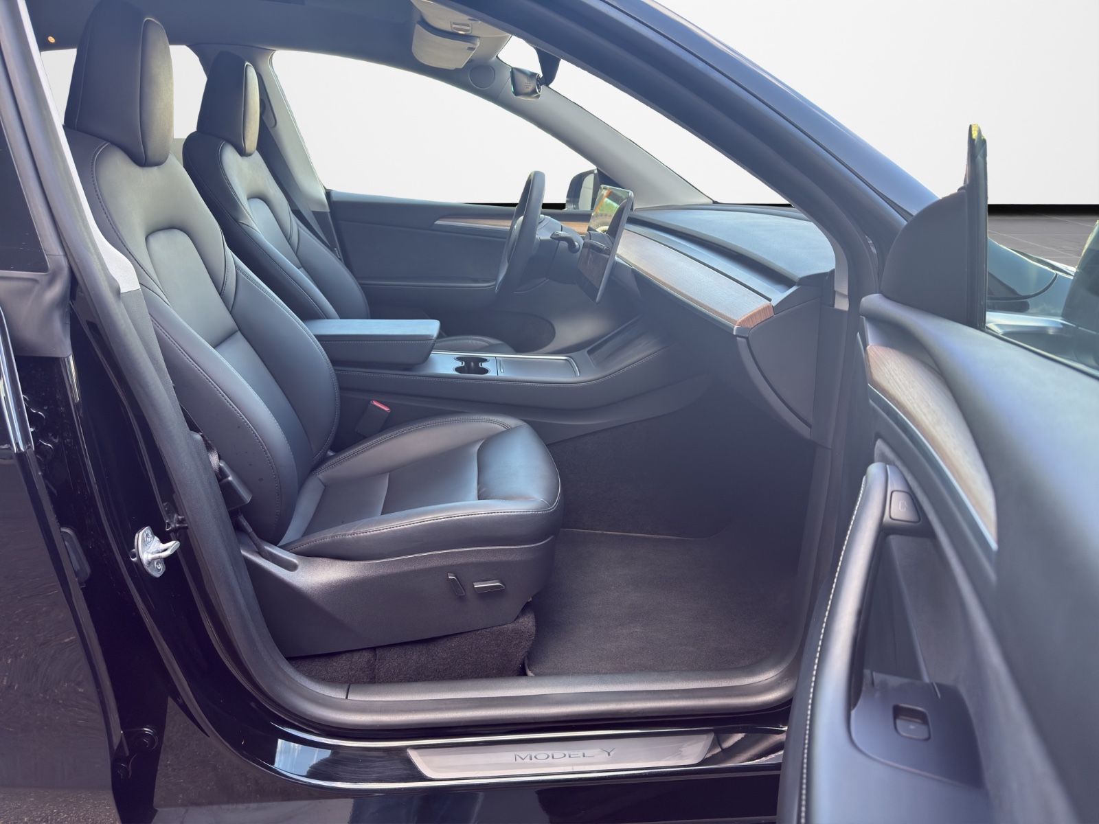 Tesla Model Y Long Range Dual AWD 21 ZOLL STANDHEIZUNG foto 10