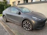 Tesla ModelY LongRangeAWD foliert BESCHLEUNIGUNGSBOOST - Tesla Model Y: Limousine