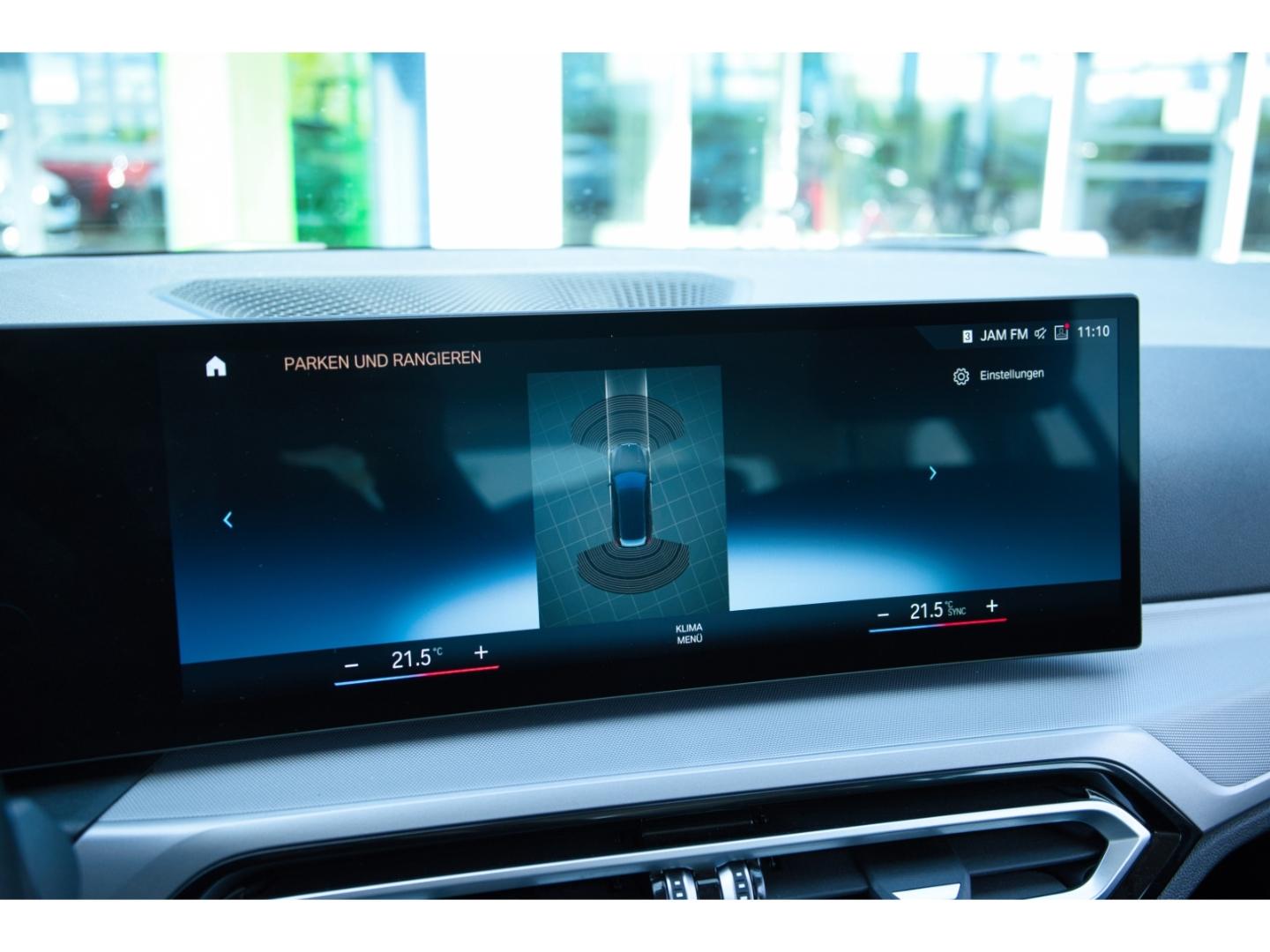 BMW 318 d Touring Navi LED SHz Apple CP BMW Live