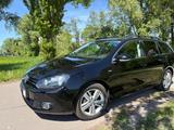 Volkswagen Golf Variant 122 PS TÜV Bremsen Service NEU - Cars in Karlsruhe: bis 5000 Euro