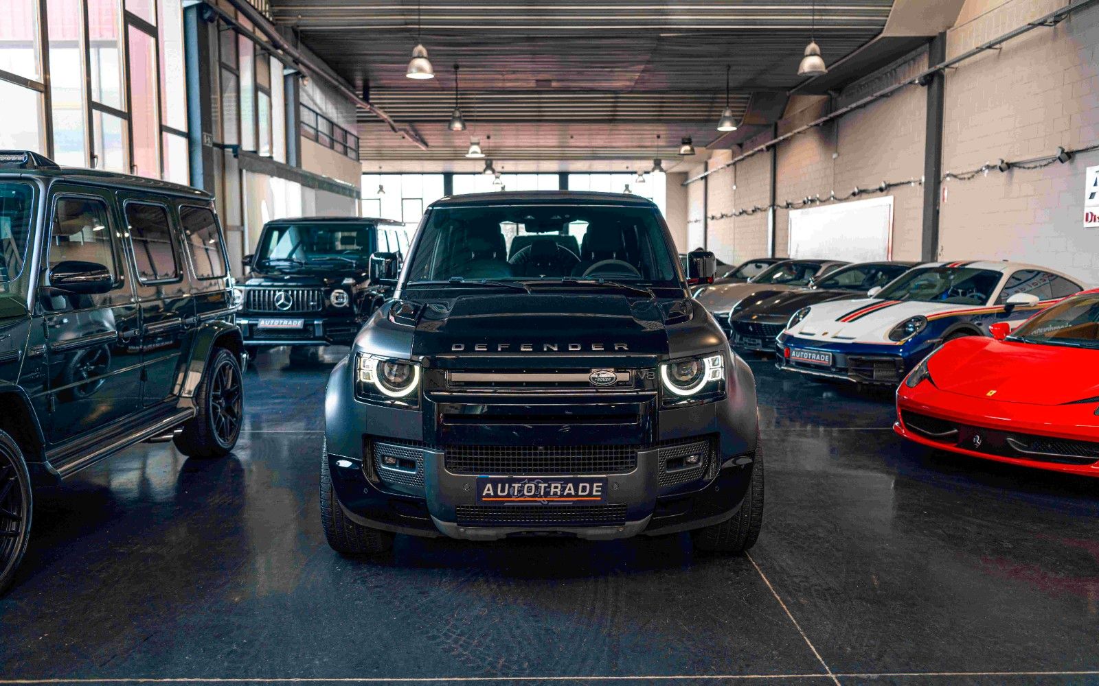Land Rover Defender 5.0P525 V8 Carpathian Edition 110 URBAN imagem 2