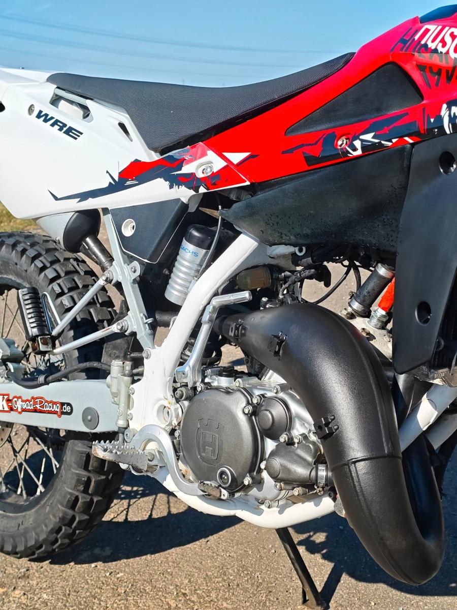 Husqvarna  2010 — салон