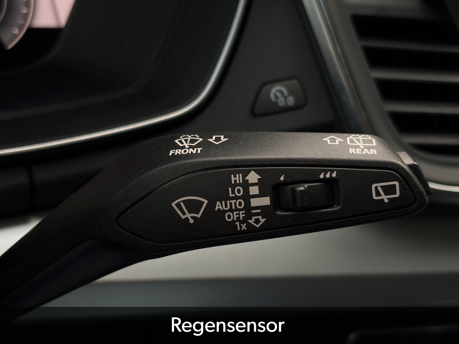 Fahrzeugabbildung Audi Q5 45 TFSI quattro S-line 3-Z.Klima Temp CAM VC