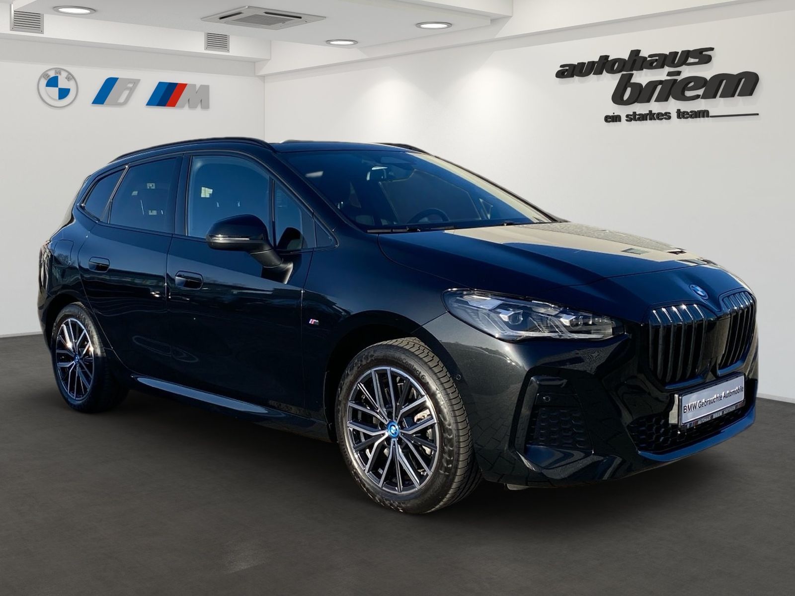 BMW 230e xDrive Active Tourer M Sportpaket foto 2