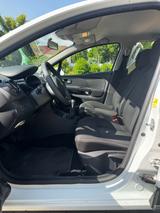 Renault Clio IV 1.2 16V*TÜV neu*Bremsen neu*Klima*Navi - Renault Clio von privat