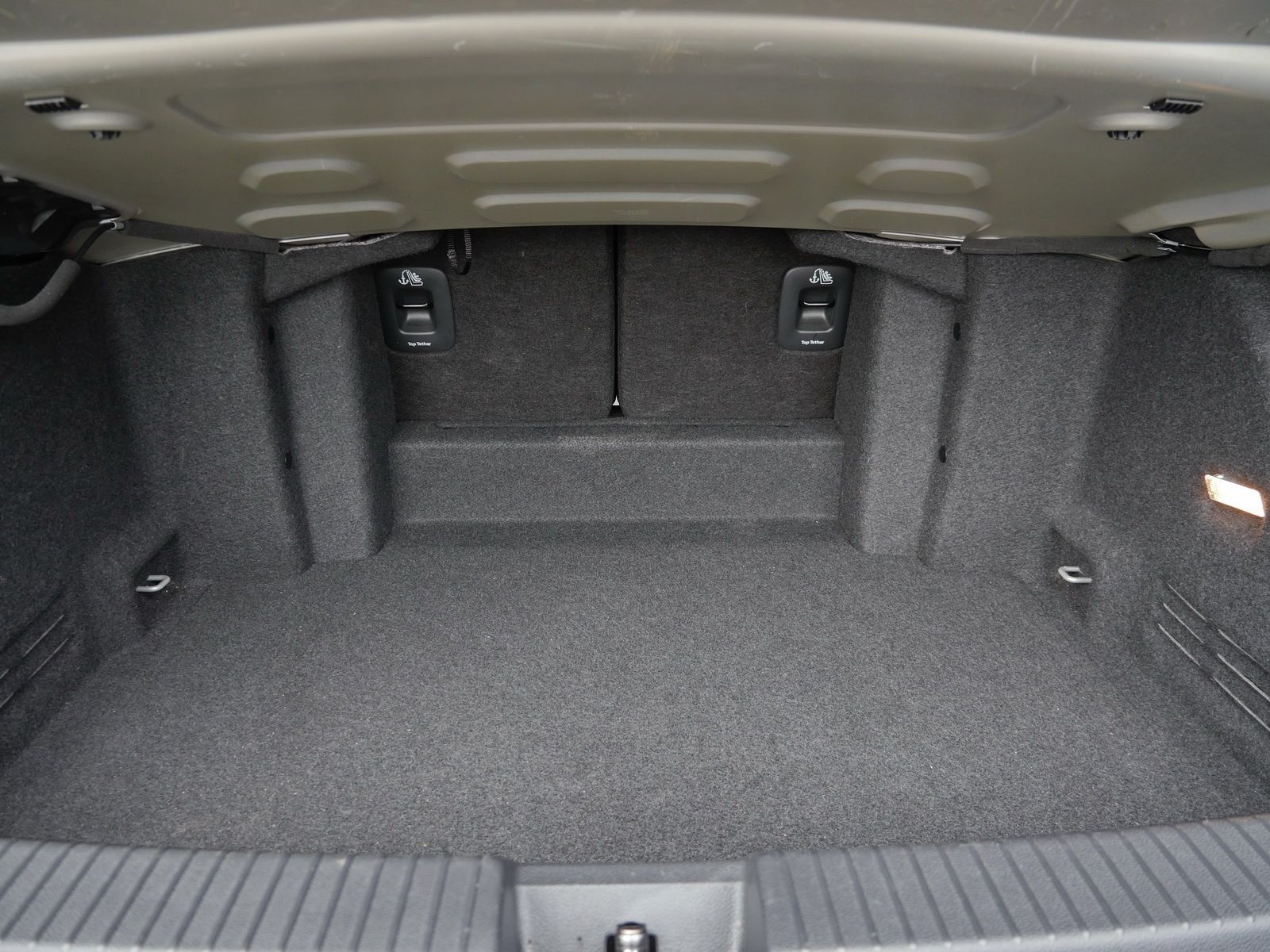 Volkswagen T-Roc - Bild 23