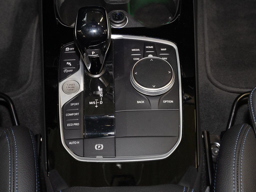 BMW 118 - Bild 9