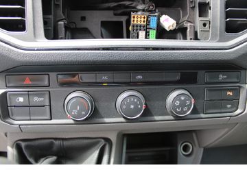 Volkswagen Crafter - 10