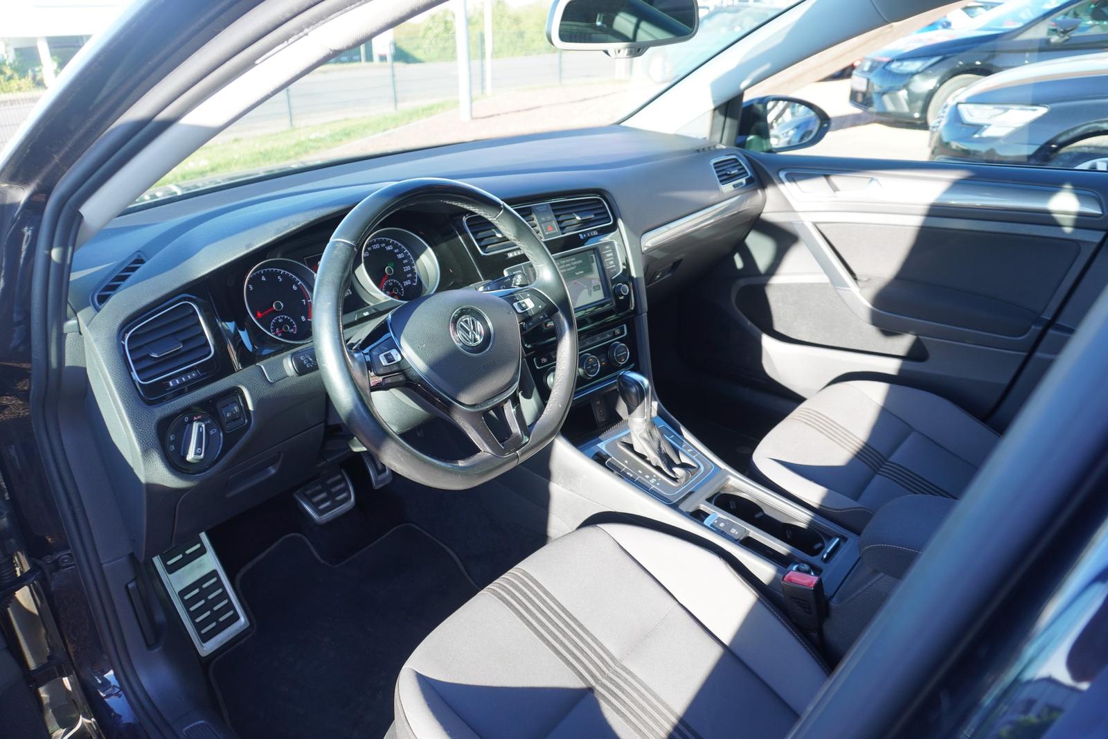 Volkswagen Golf VII Variant 1.2 Allstar BMT DSG Navi PDC