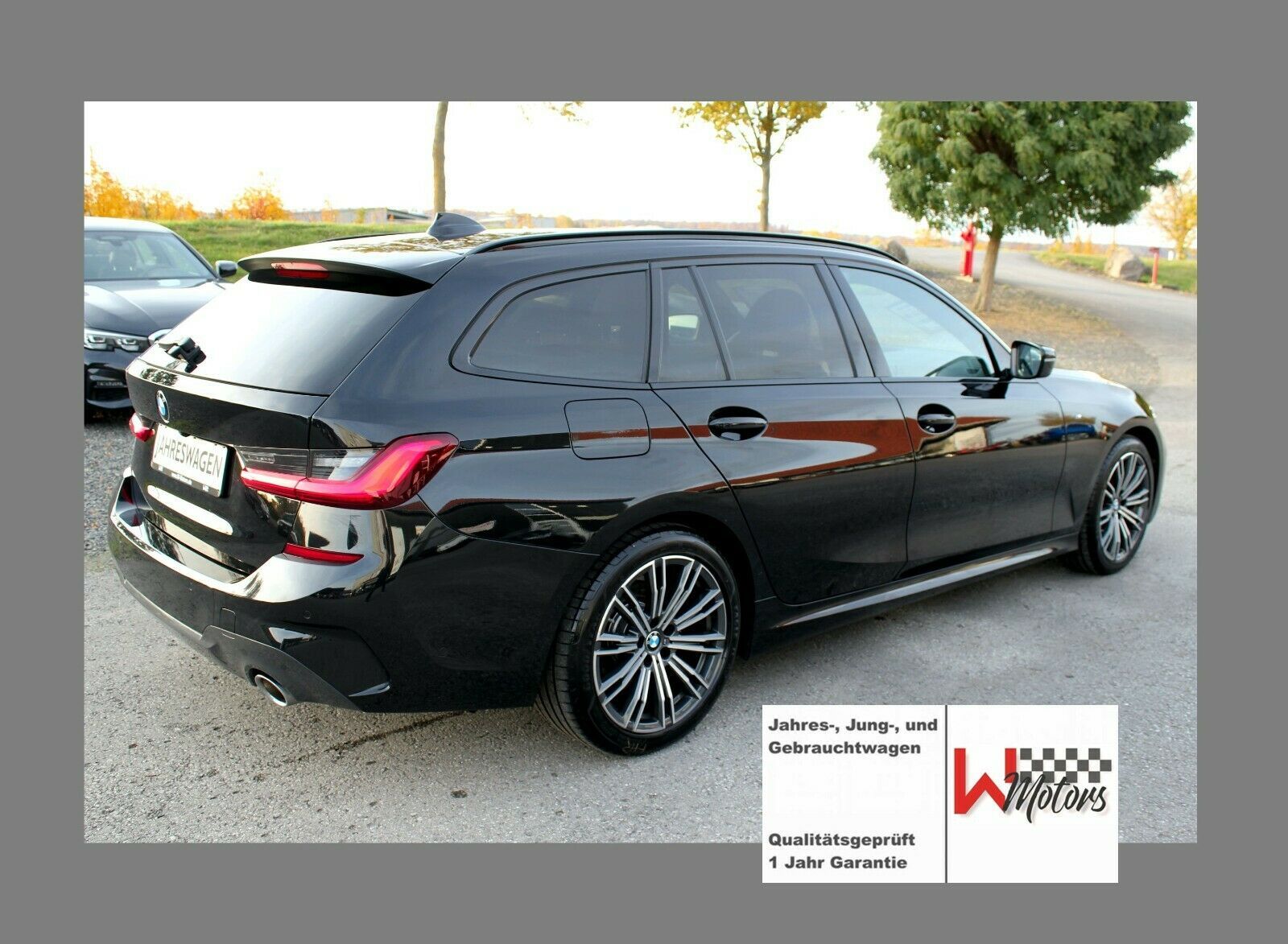 Fahrzeugabbildung BMW 320d xDrive Touring M Sport Shadow Navi DAB Wifi