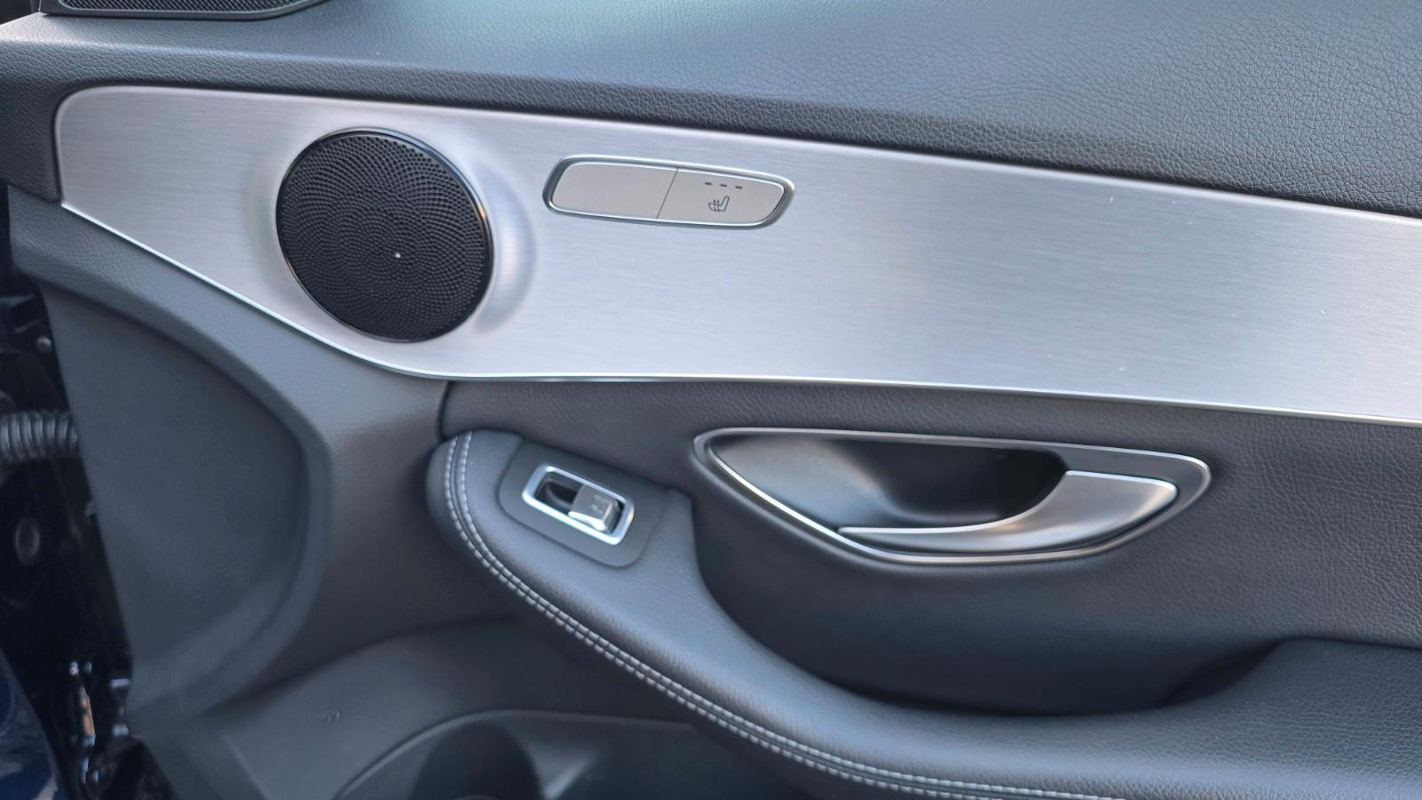 Mercedes-Benz C 180 T 9G Avantgarde LED NAV SHZ PDC