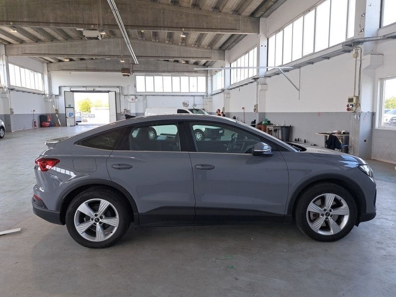Audi AUDI Q4 E-TRON SPORTBACK 40 E-TRON SUV imagem 3