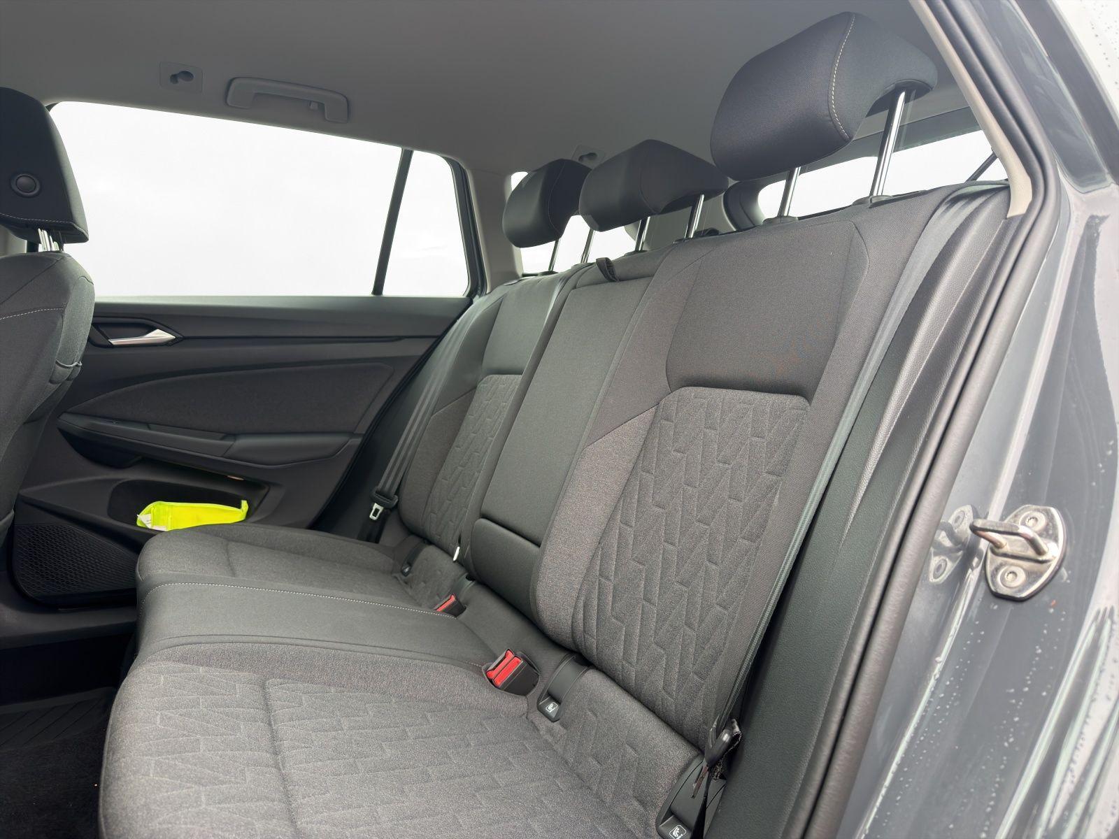 Volkswagen Golf VIII Variant 1.5 TSI Carplay Ambiente LED P, миниатюра 6