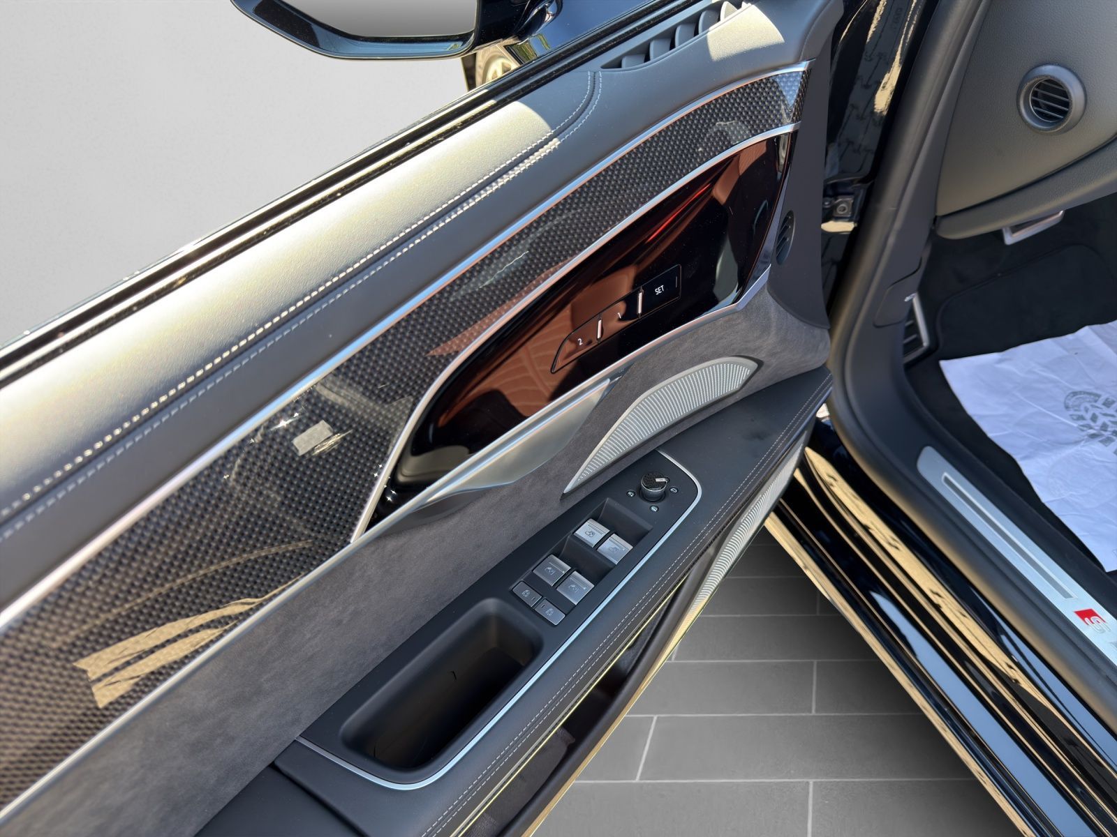 Audi S8 - Bild 15