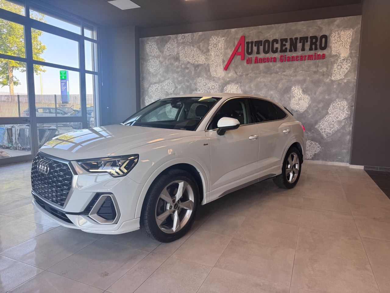 Audi AUDI Q3 SBACK 2.0 TDI SLINE EDITION QUATTRO