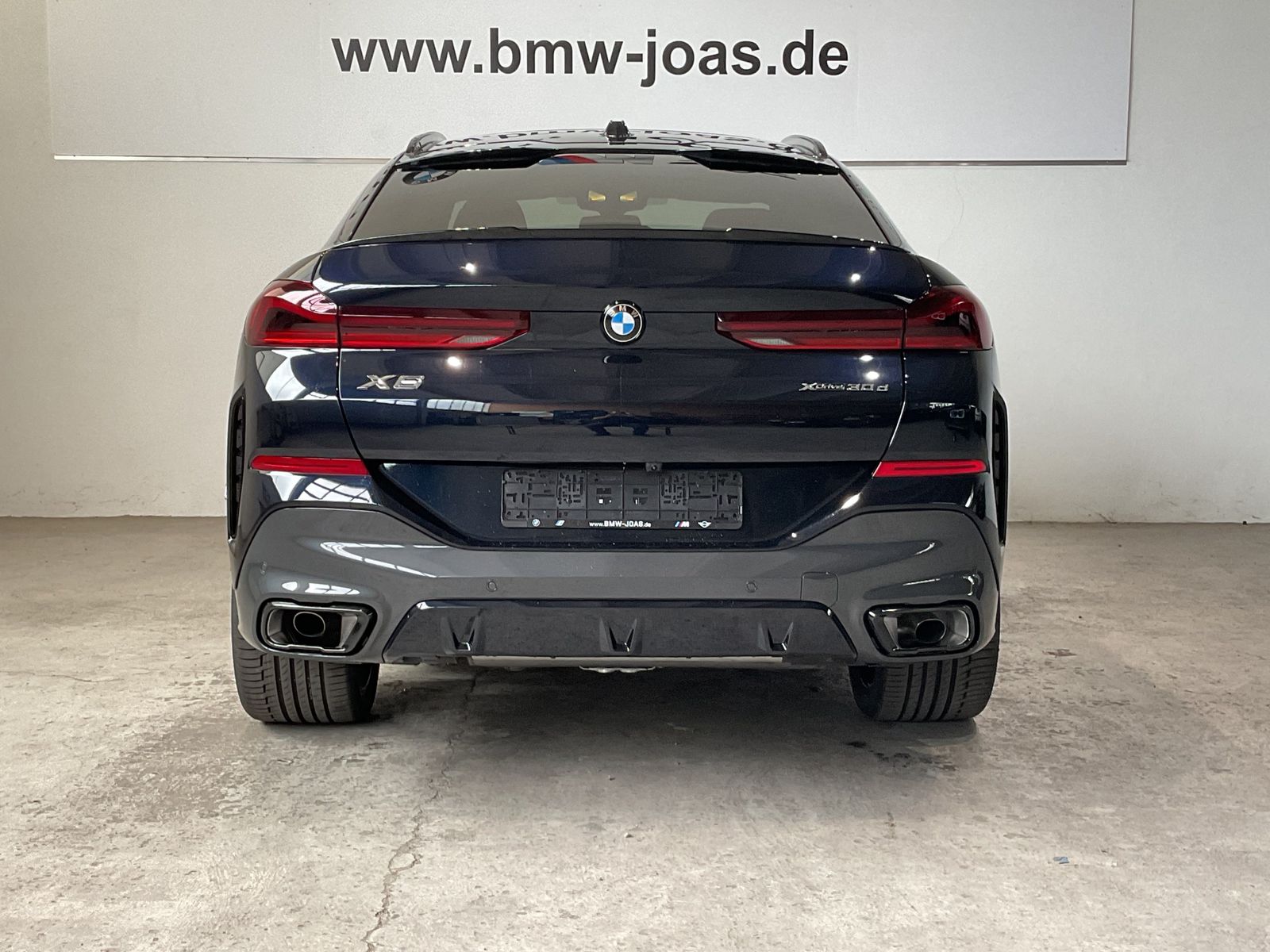 Fahrzeugabbildung BMW X6 xDrive30d H&K, Sitzbelüftung, 22" LMR DAB