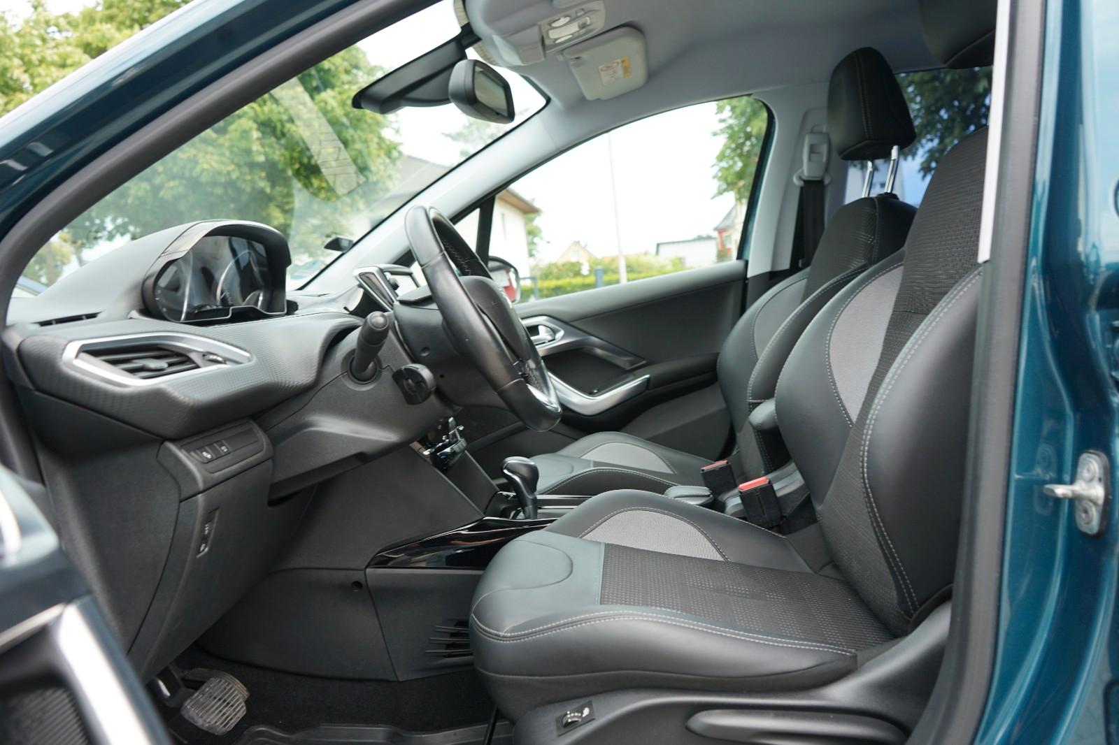 Peugeot 2008 Allure BlueHDi 120 EAT6